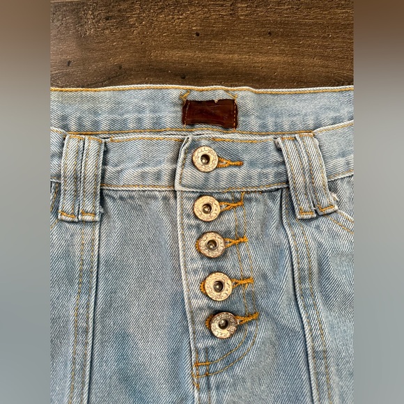 GUC Women's Junior's POL Denim Mini Skirt Distressed Destructed Y2K Size: M - Picture 3 of 9